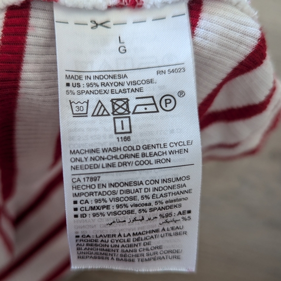 Red and White Striped top - Picture 4 of 4